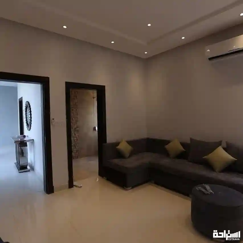 العليا هيلز