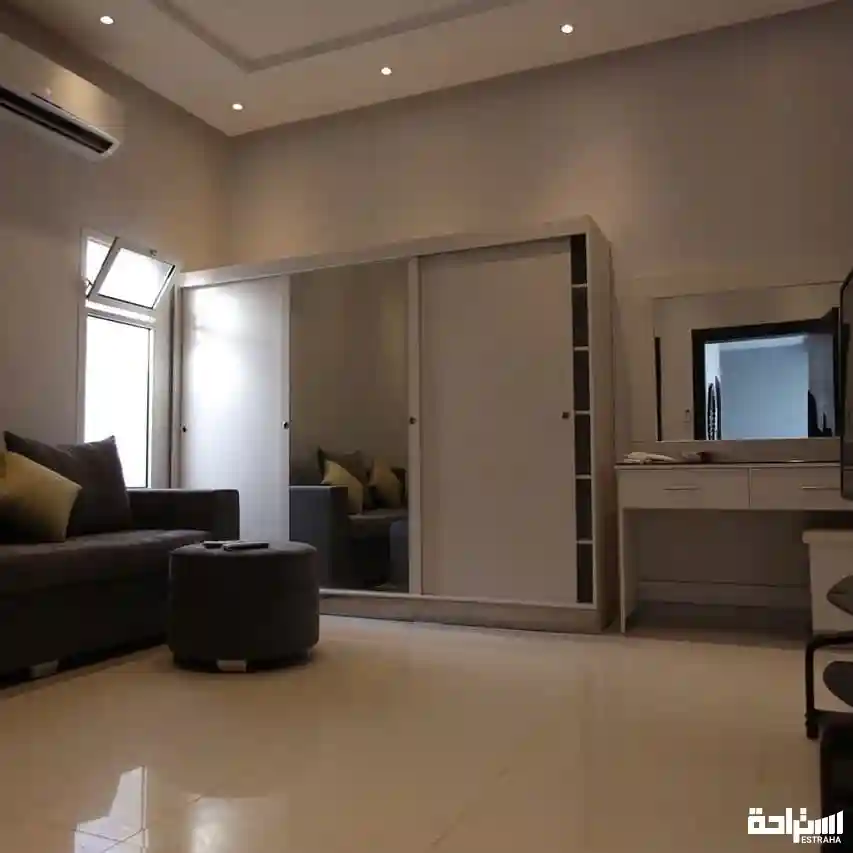 العليا هيلز