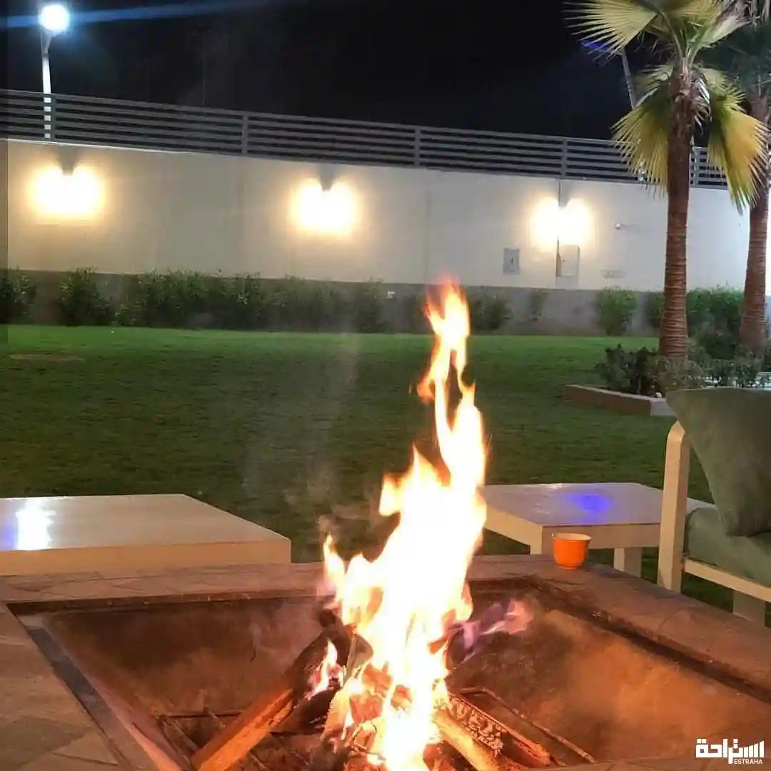 العليا هيلز
