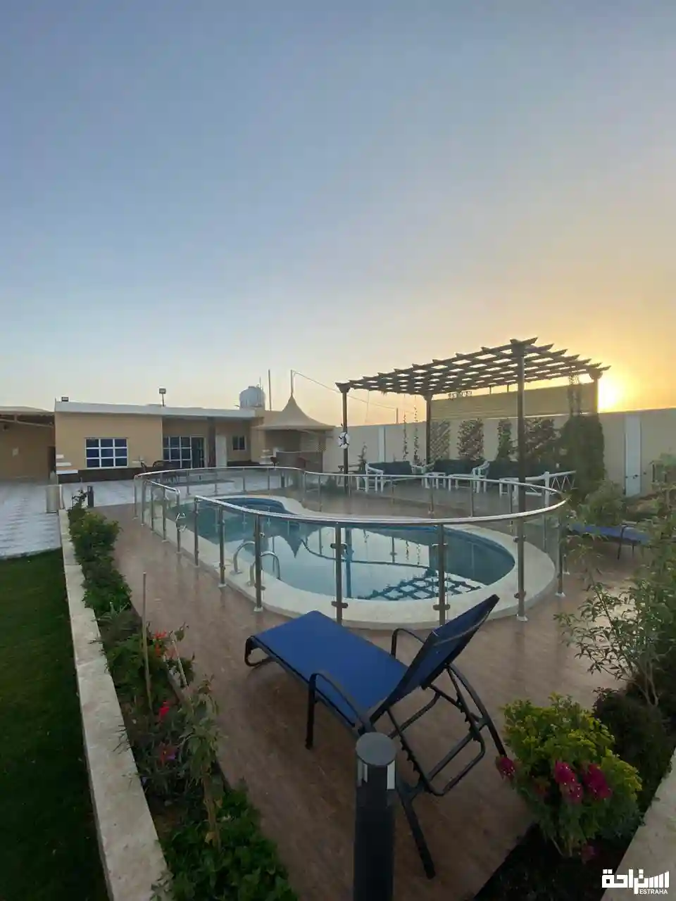 شاليه نايا