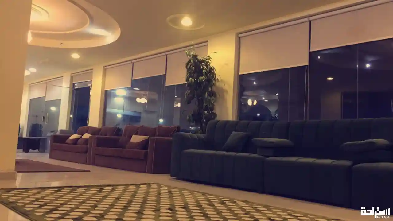استراحة حمراء طيبة
